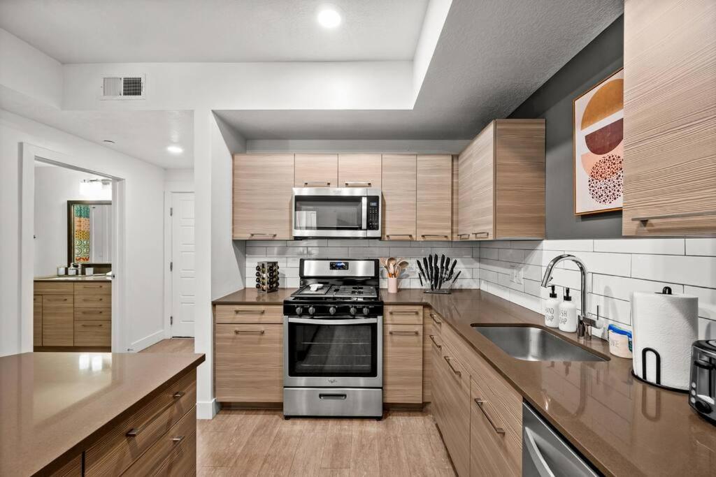 Luxurious Retreat In Slc Lejlighed Salt Lake City Eksteriør billede